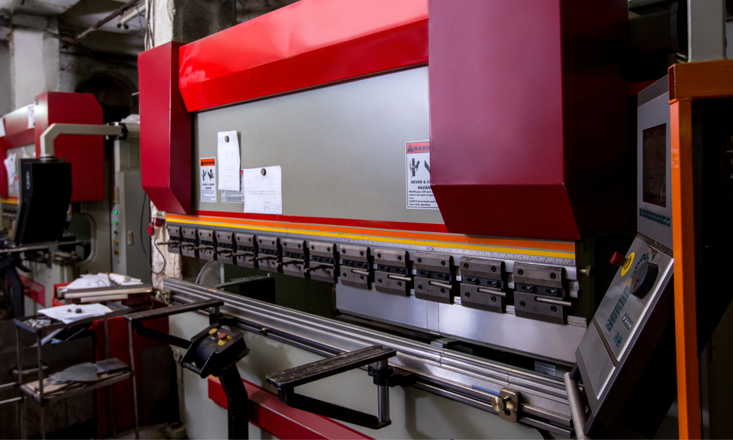 Bending machine